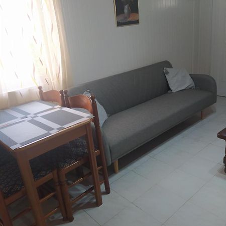 Melina'S Comfort Rustic Home أرتيميدا المظهر الخارجي الصورة